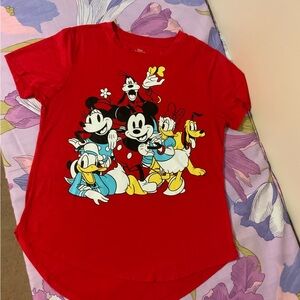 EUC Disney Mickey & Friends Big characters Red Tee